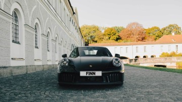 911 Carrera Cabrio sofort verf&uuml;gbar: Finn nimmt Porsche ins Abo auf