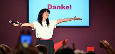 &bdquo;T&uuml;rkische Kandidatin sprengt die Urnen&ldquo; &ndash; Medien in der T&uuml;rkei jubeln &uuml;ber Wahlsieg von Elif Eralp