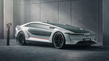 Ceer Exobot: &Ouml;lstaat baut E-Auto