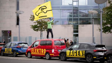Erwartung weit &uuml;bertroffen: Bisher 100.000 Antr&auml;ge f&uuml;r E-Auto-Pr&auml;mie