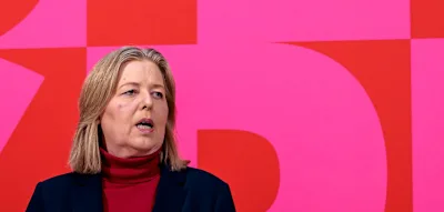 B&auml;rbel Bas tritt von allen &Auml;mtern zur&uuml;ck &ndash; Schweitzer wird Arbeitsminister &ndash; Klingbeil sagt Reise ab
