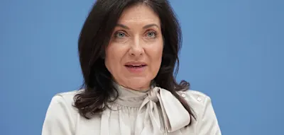 Wirtschaftsministerin Reiche widerspricht Kabinettskollegen Wildberger bei KI-Steuer