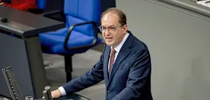 Linke, SPD und Gr&uuml;ne haben laut Dobrindt &bdquo;rein gar nichts verstanden&ldquo;