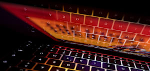 &bdquo;Millionen&ldquo; Hacker-Versuche&nbsp;&ndash; was die weltweite Sicherheitsl&uuml;cke f&uuml;r Internetnutzer bedeutet
